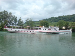 Dampfschiff Neuchâtel bei Sugiez