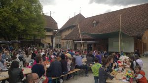 EM 2016 Public Viewing im Schlosshof Köniz anlässlich des Spiels Schweiz - Rumänien